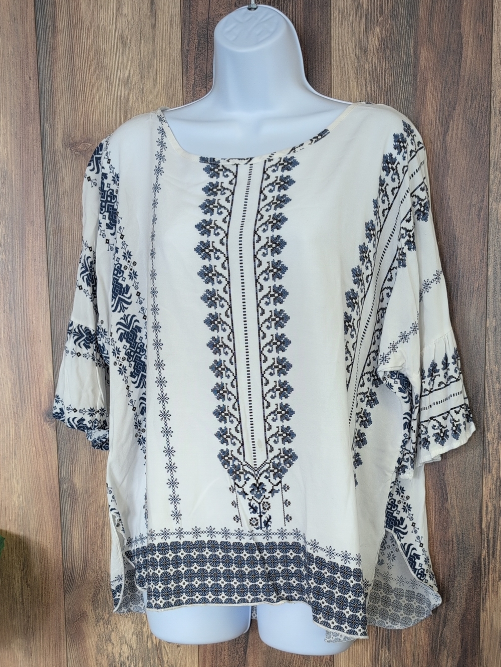 Chris & Carol Boho Embroidered Ivory and Navy Women's Blouse M 778A
